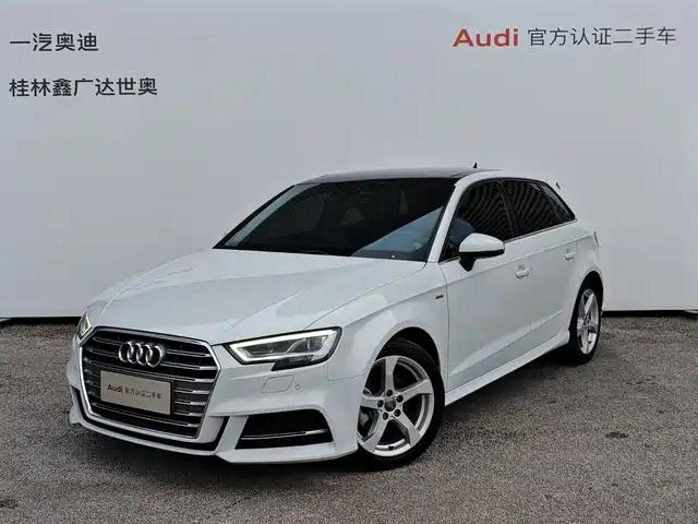 Audi A3 2020 Sportback 35 TFSI Fashion (China V) — фото 1