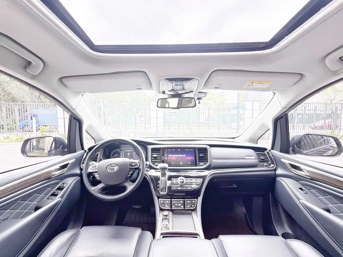 GAC Trumpchi Trumpchi M8 2018 320T Premium Edition фото 5
