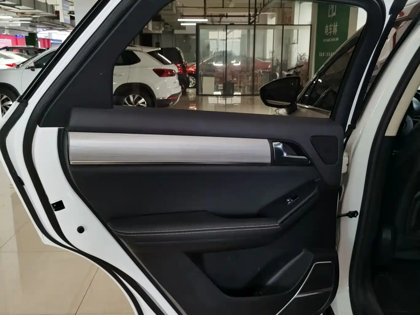 BYD TANG