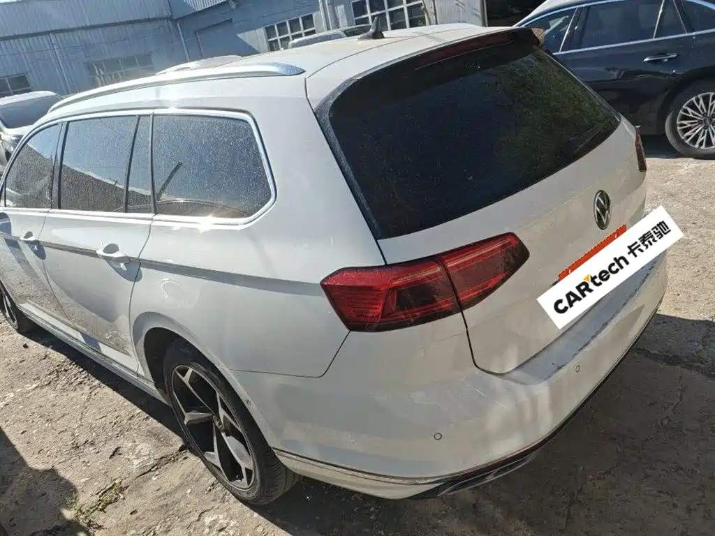 Volkswagen Weilan 2021 2.0T Touring фото 2