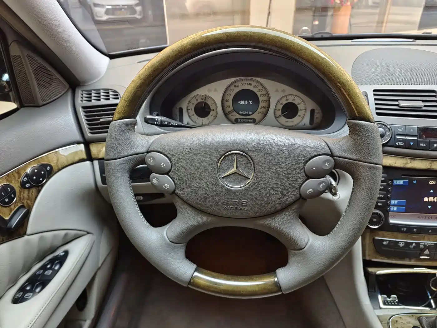 Mercedes-Benz E-Class 2007 E 350 Fashion фото 14