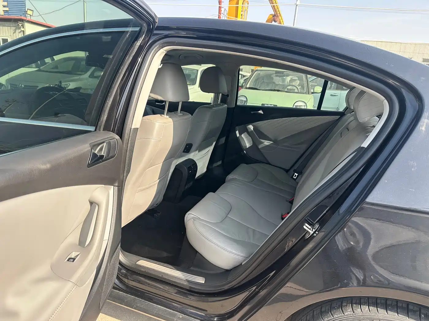 Volkswagen Magotan 2011 1.8TSI DSG Comfort фото 13