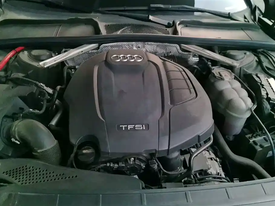 Audi A4L 2020 40 TFSI Fashion Dynamic Edition фото 10