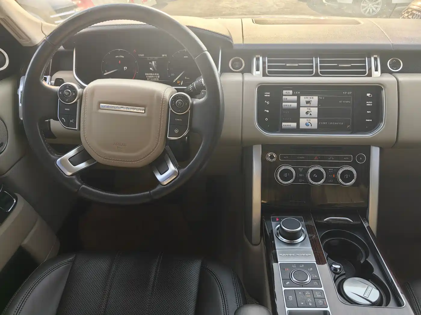 Land Rover Range Rover 2014 3.0 SC V6 Vogue фото 4