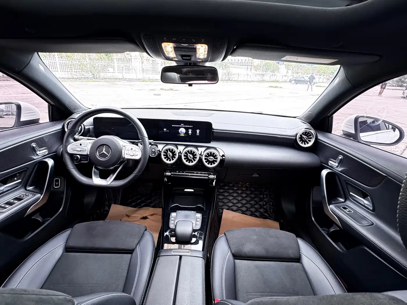 Mercedes-Benz A-Class 2021 A 200 L Sport Sedan Fashion Edition фото 11