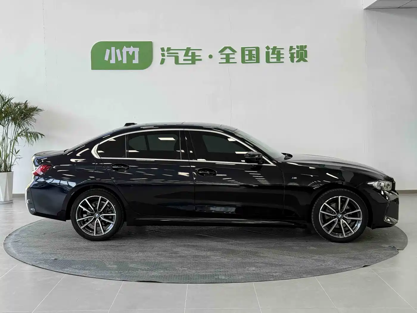 BMW 3 Series 2023 320Li M Sport Package фото 6