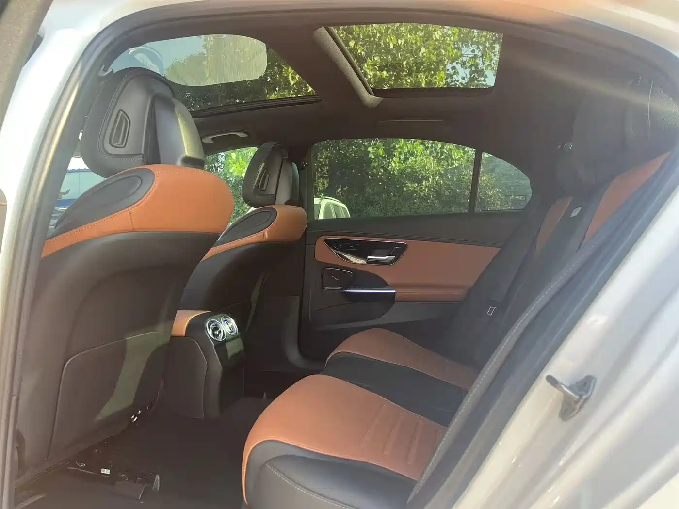 Mercedes-Benz C-Class 2024 C 260 L Sport фото 5