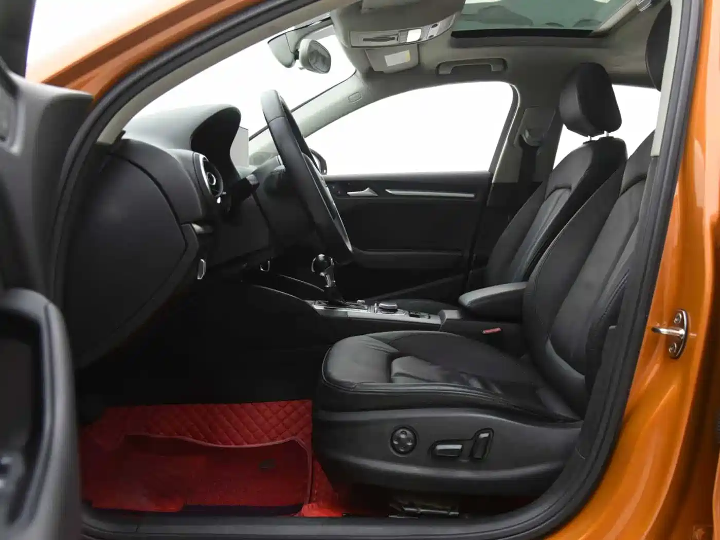 Audi A3 2014 Limousine 35 TFSI Auto Comfort фото 6