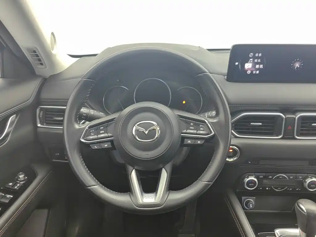 Фото 11 - Mazda CX-5