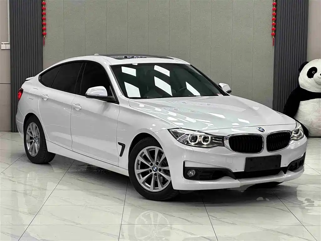 BMW 3 Series GT 2016 320i Fashion Style фото 3
