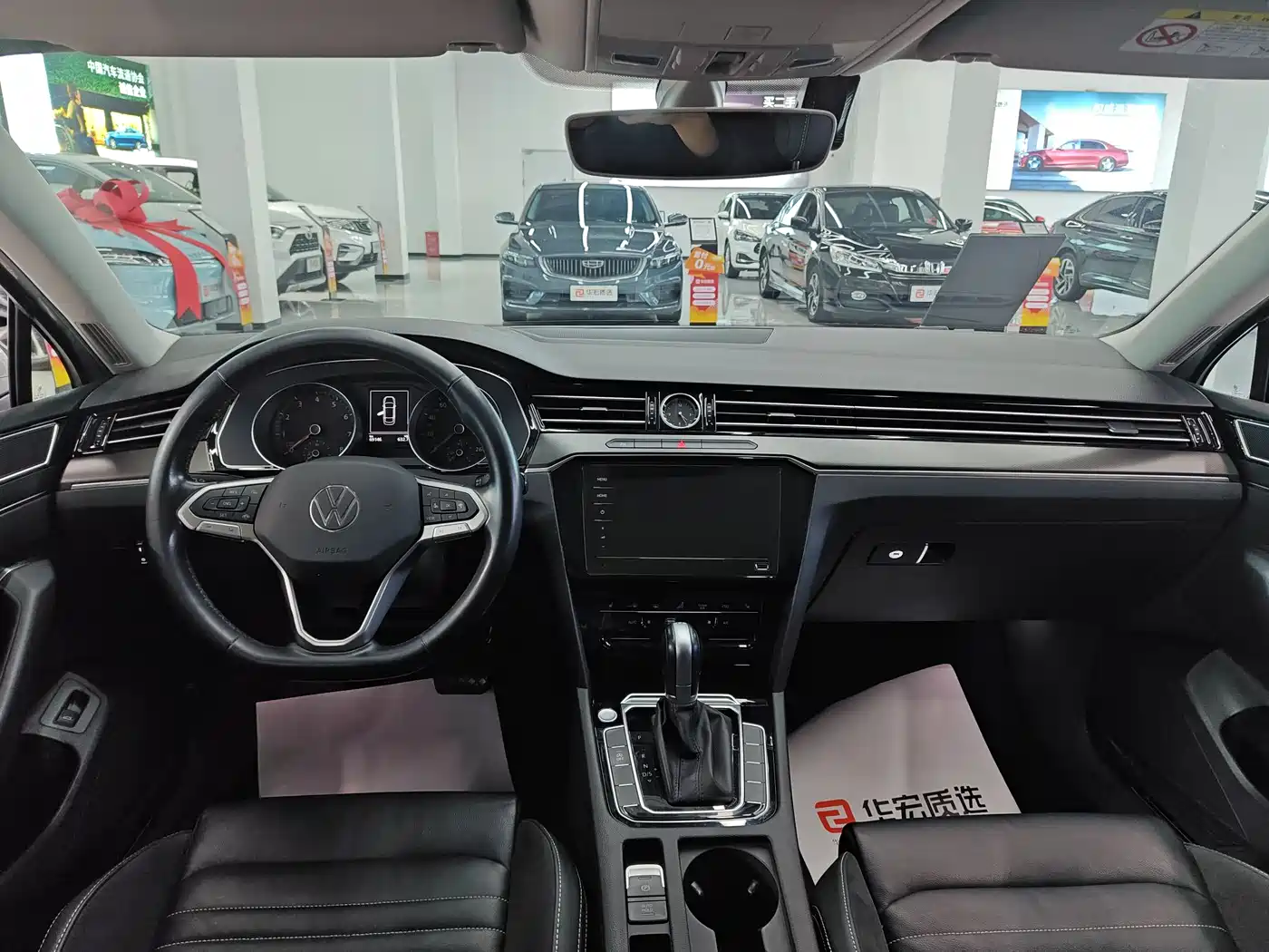 Volkswagen Magotan 2020 330TSI DSG Leading фото 6
