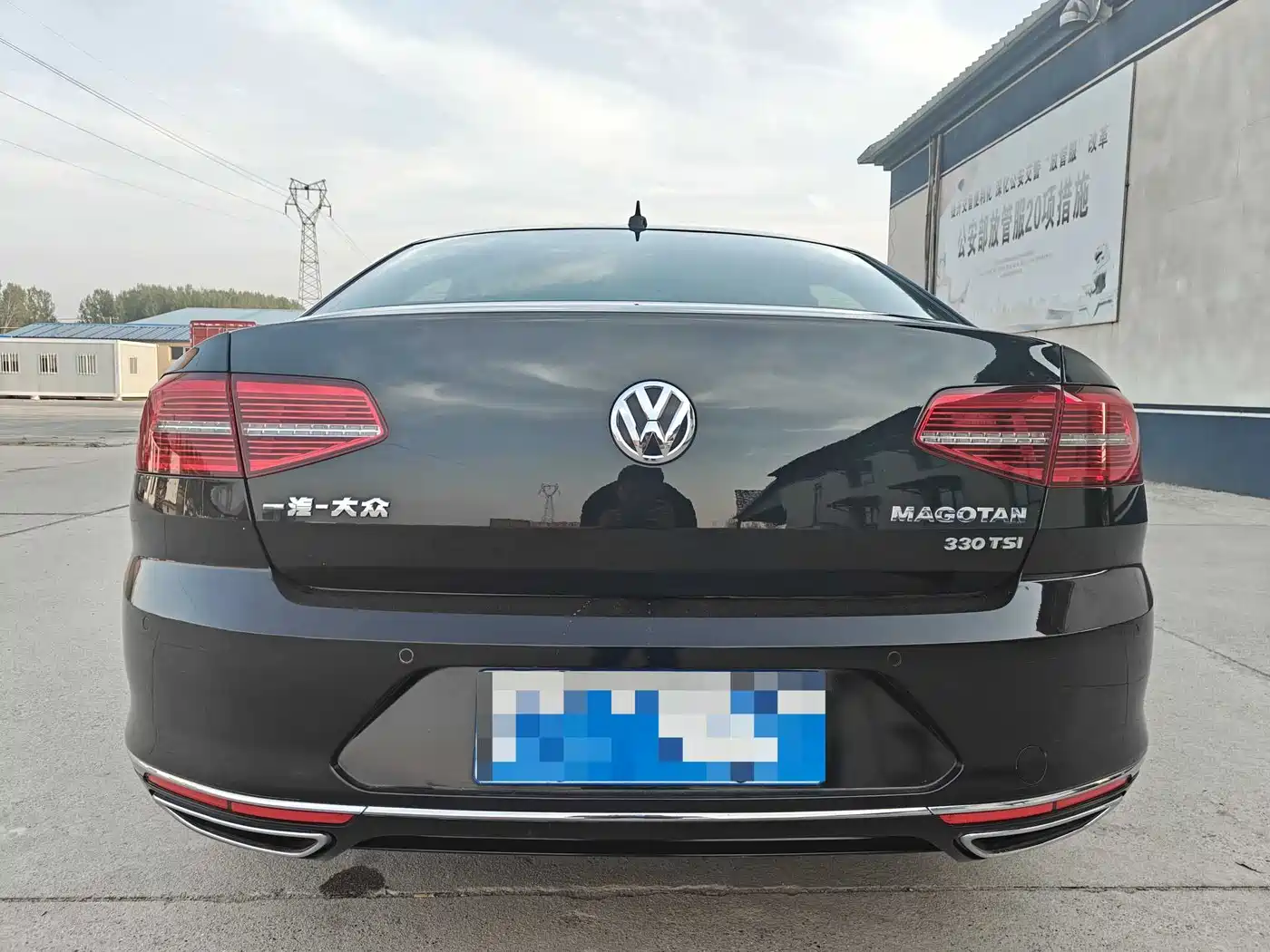 Volkswagen Magotan 2018 Facelift 330TSI DSG Luxury фото 5