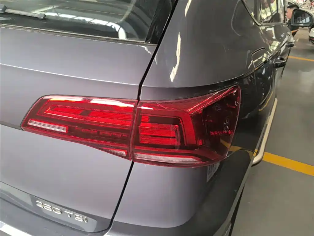 VOLKSWAGEN TUYUE