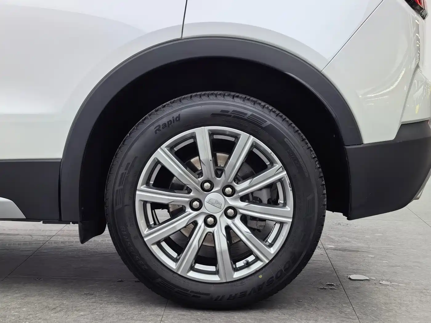 Cadillac XT4 2018 Model 28T 2WD Luxury фото 12