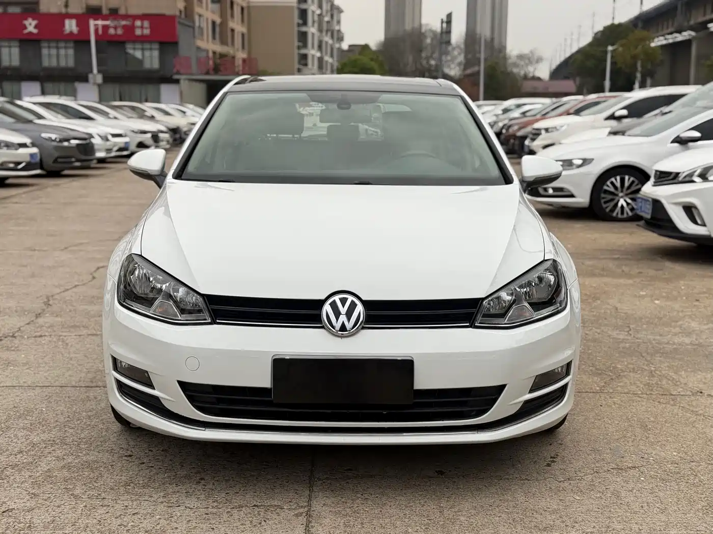 Volkswagen Golf 2014 1.4TSI Automatic Luxury фото 2