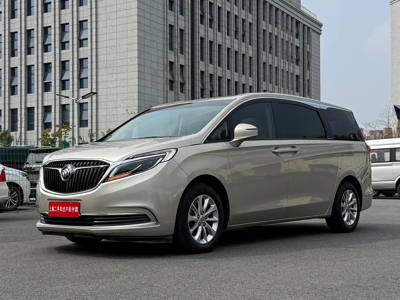 Buick GL8 2018 ES 28T Comfort Type China VI фото 2