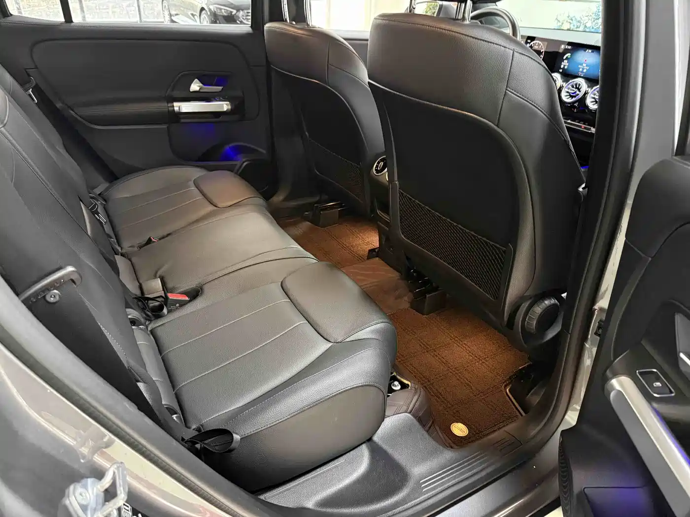 Mercedes-Benz GLB 2022 GLB 220 Dynamic фото 10
