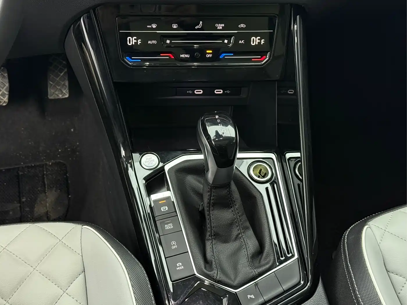 Volkswagen Tayron 2023 280TSI 2WD Luxury Plus Advanced Edition фото 15