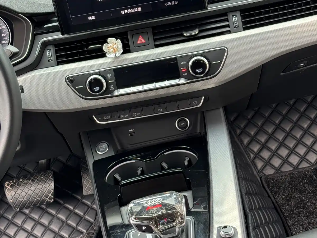 Audi A5 (Import) 2024 Sportback 40 TFSI Fashion Dynamic фото 12