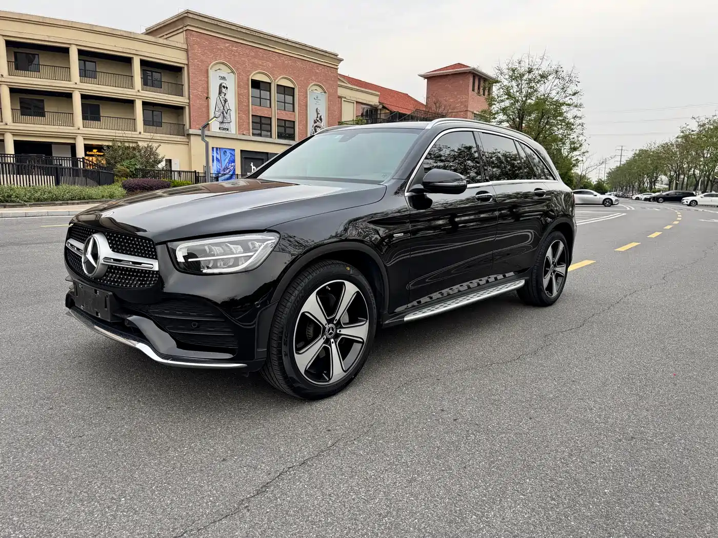Mercedes-Benz GLC 2022 Facelift GLC 300 L 4MATIC Dynamic Collector's Edition