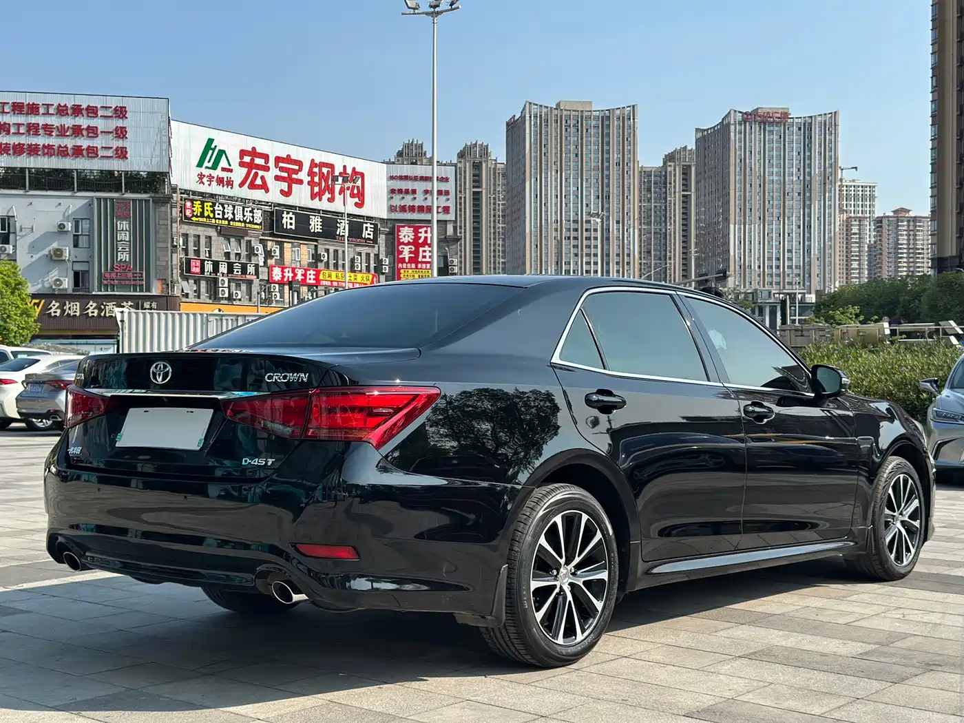 Toyota Crown 2018 2.0T Fashion Edition фото 4