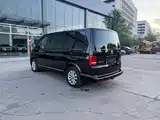 Фото 7 - Volkswagen Multivan