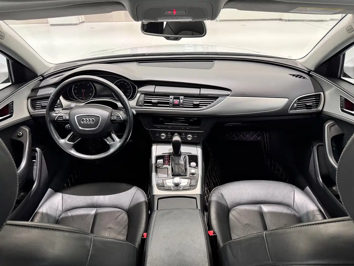 Audi A6L 2018 30th Anniversary 35 TFSI Fashion фото 5