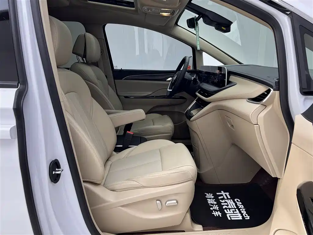 Buick GL8 New Energy 2025 Land Honor Premium Edition 7-Seater фото 19