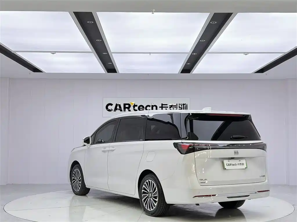Buick GL8 New Energy 2025 Land Honor Premium Edition 7-Seater фото 7