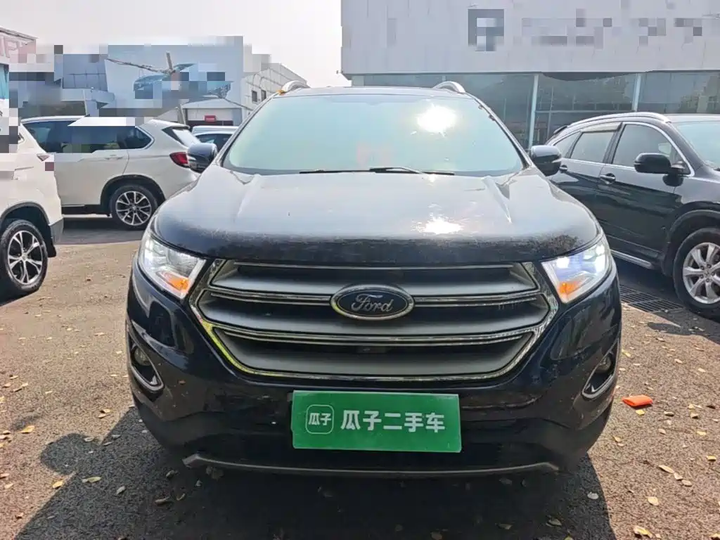 Фото 3 - Ford Edge