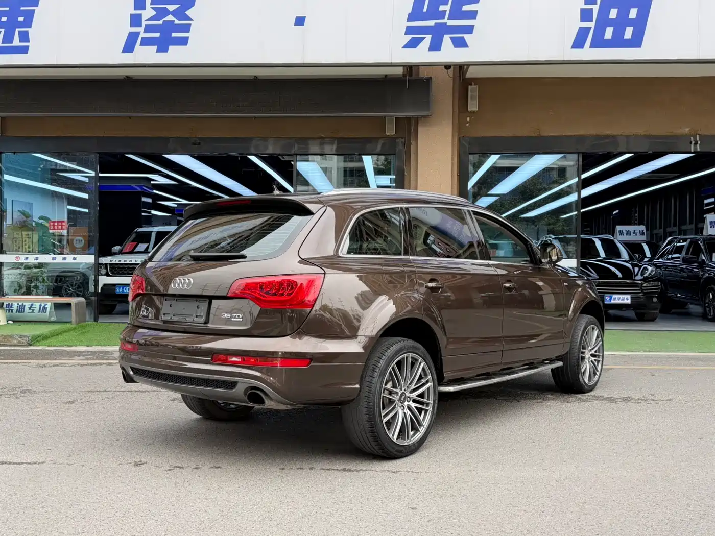 Audi Q7 2014 35 TDI Sport фото 13