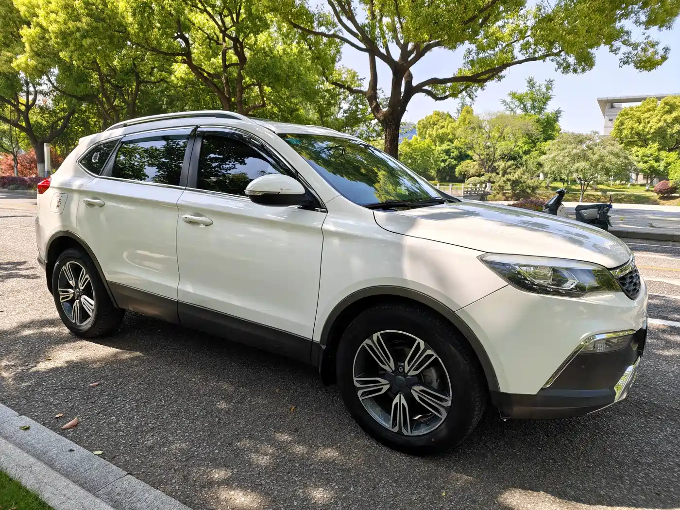 Leopaard CS10 2017 2017 Model 2.0T Automatic Luxury Edition