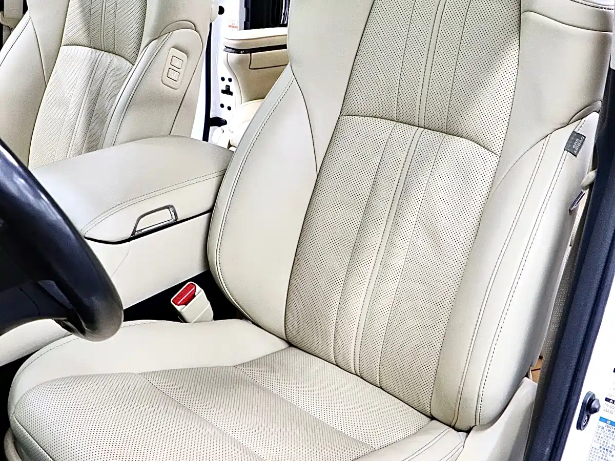 Toyota Alphard 2021 Hybrid 2.5L Premium фото 12