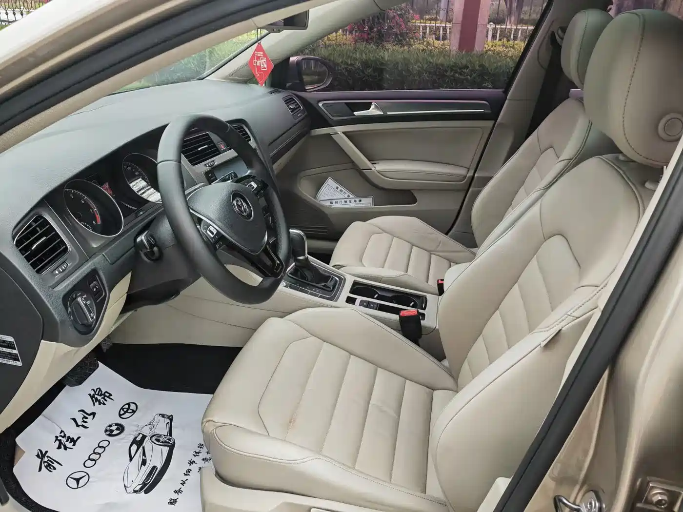 Volkswagen Golf 2014 1.4TSI Automatic Luxury фото 7