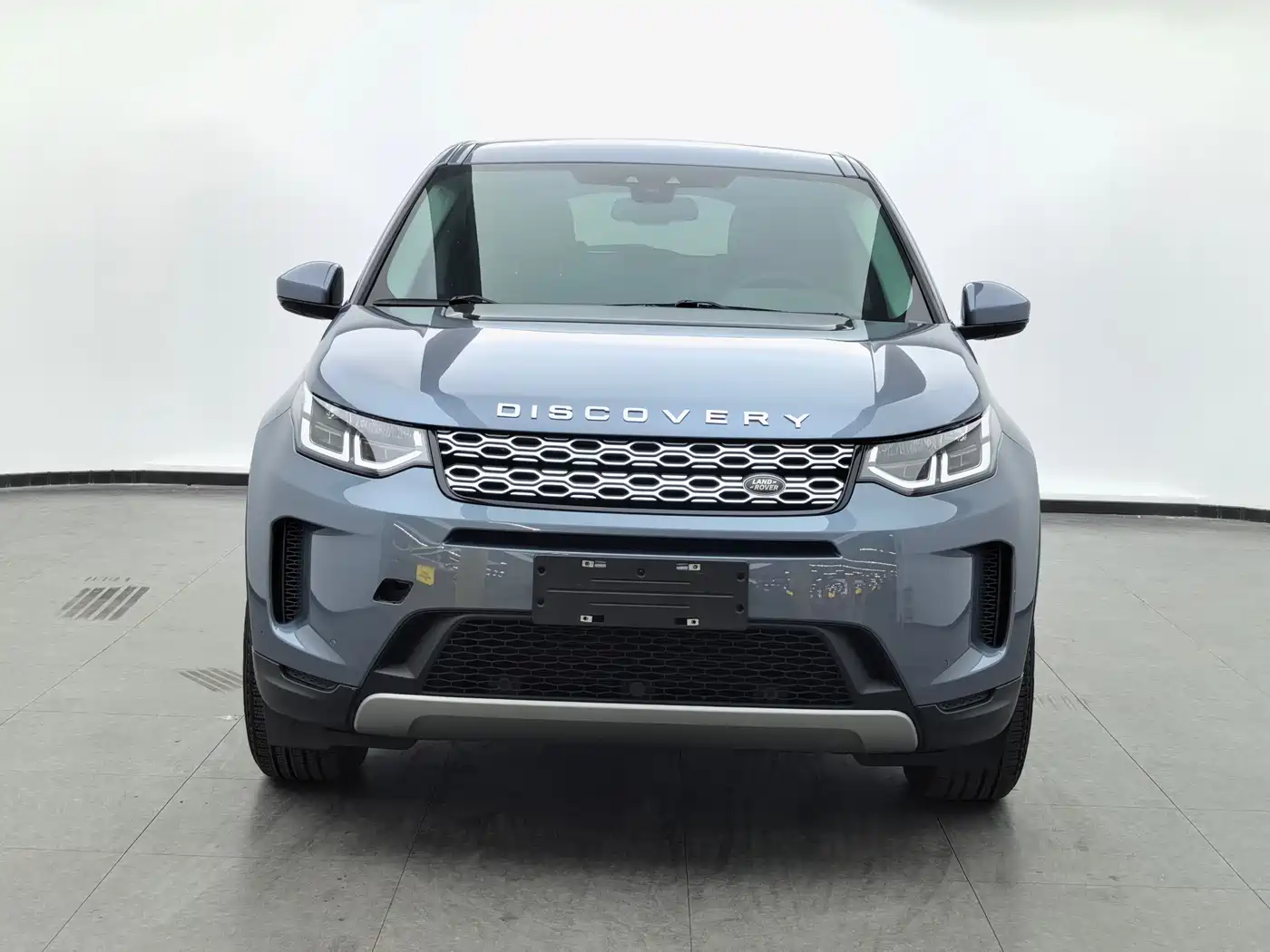 Land Rover Discovery Sport 2020 200PS Family Edition фото 2