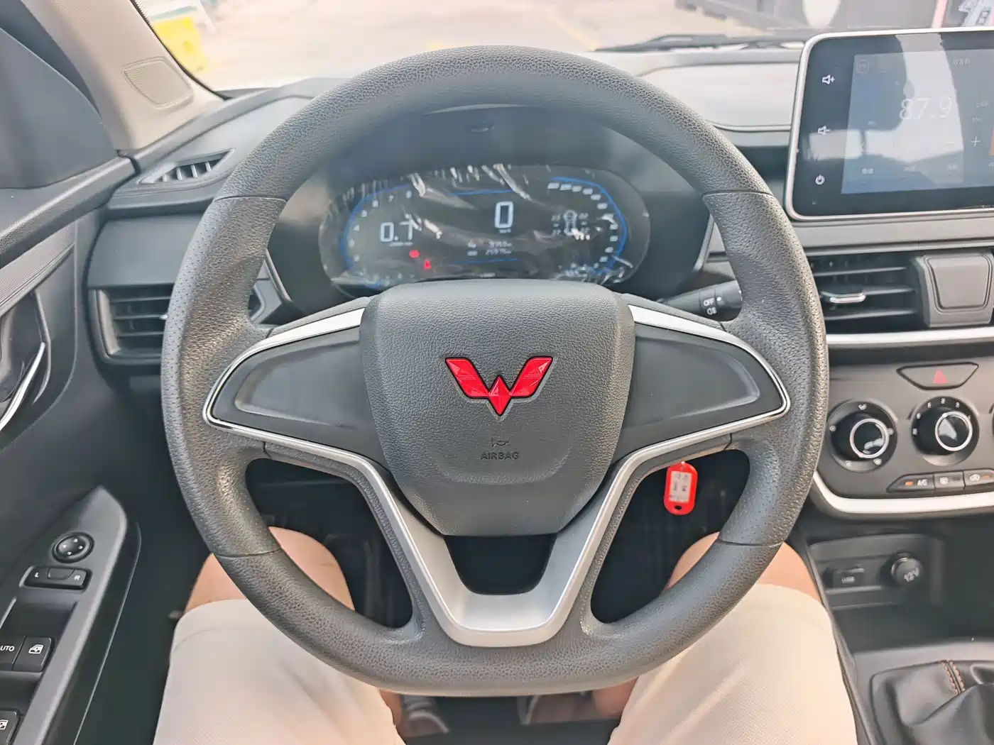 Wuling Motors Wuling Hongguang S3 2022 2019 1.5L Manual Comfort Model China VI