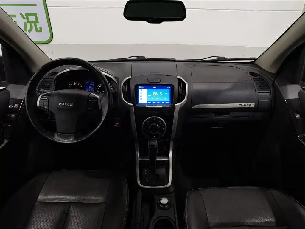 Isuzu D-MAX 2018 3.0T 4WD Automatic Ultra Luxury 4JJ1-TC HI фото 5