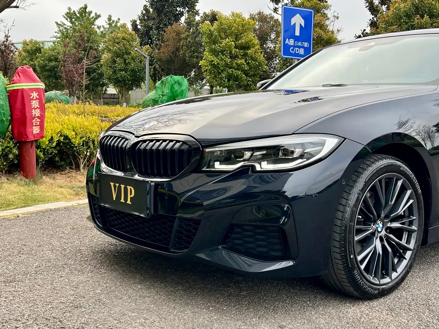 BMW 3 Series 2020 Facelift 325i M Sport Night Edition фото 37