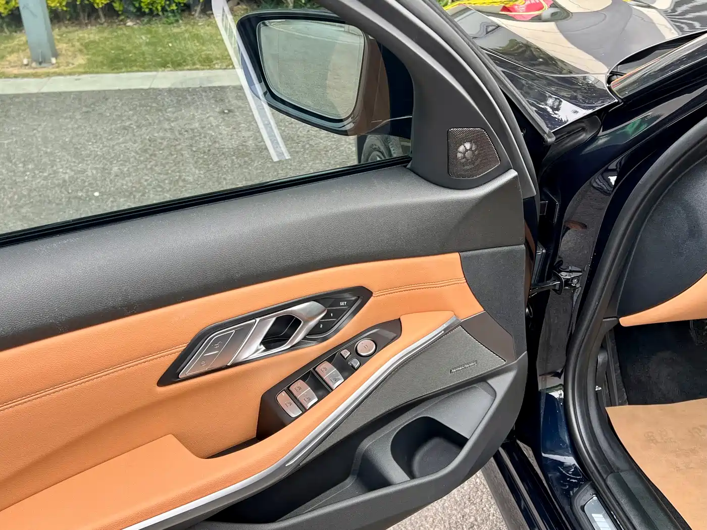 BMW 3 Series 2020 Facelift 325i M Sport Night Edition фото 18