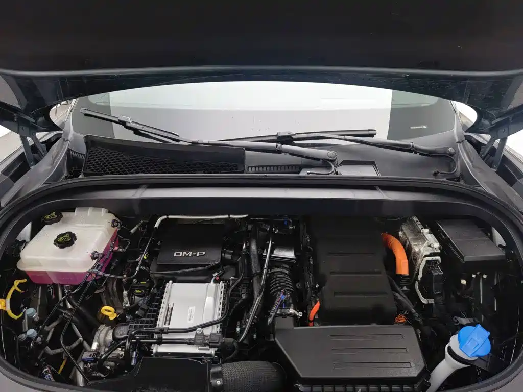 BYD Tang L 2025 2025 DM 175KM Drone Player Edition