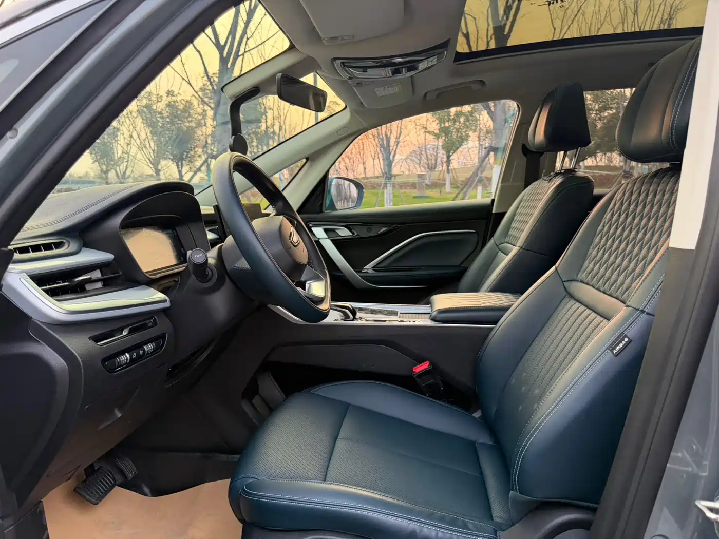 GEELY AUTOMOBILE JIAJIE