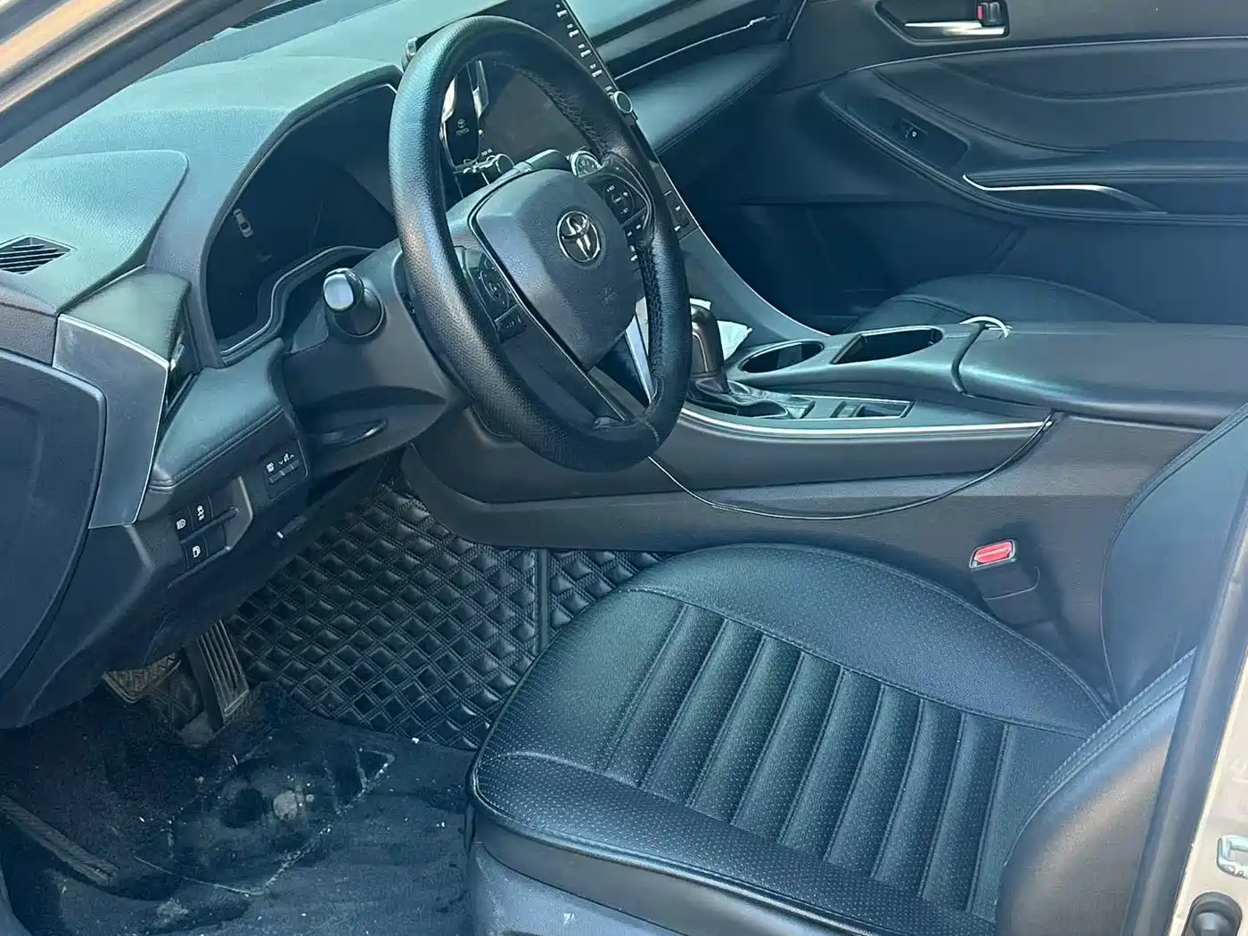 Toyota Avalon 2019 2.0L Luxury Edition (China VI) фото 4