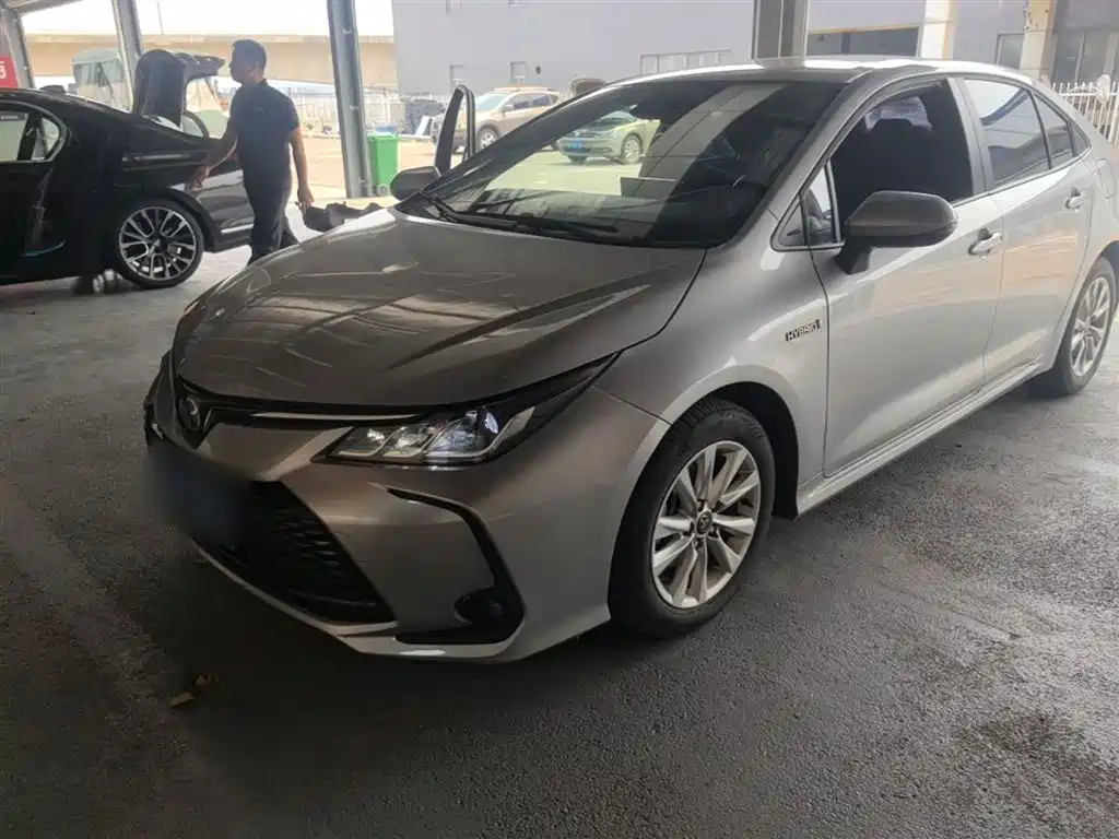 Toyota Corolla 2024 2023 1.8L Smart Hybrid Dual Engine Elite Edition