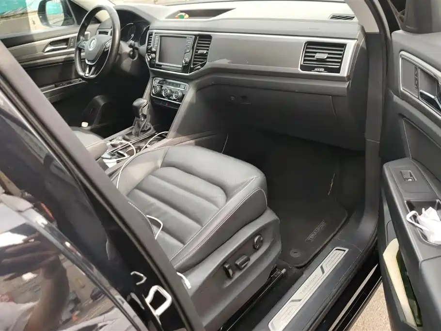 Volkswagen Teramont 2017 380TSI 4WD Luxury Edition фото 8