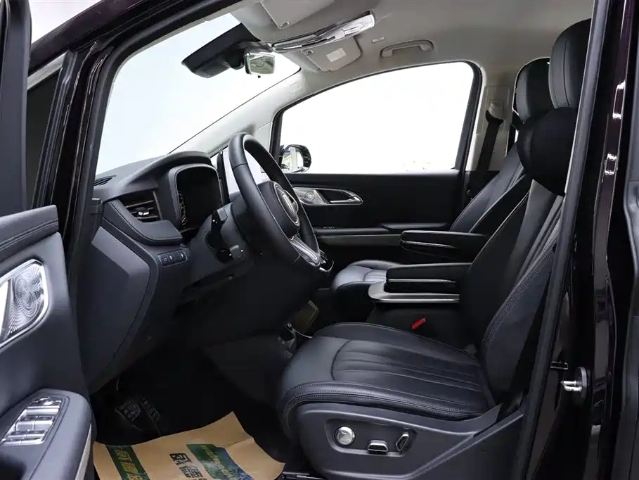 Hongqi HQ9 PHEV 2024 2024 Model 2.0T AWD Business Edition