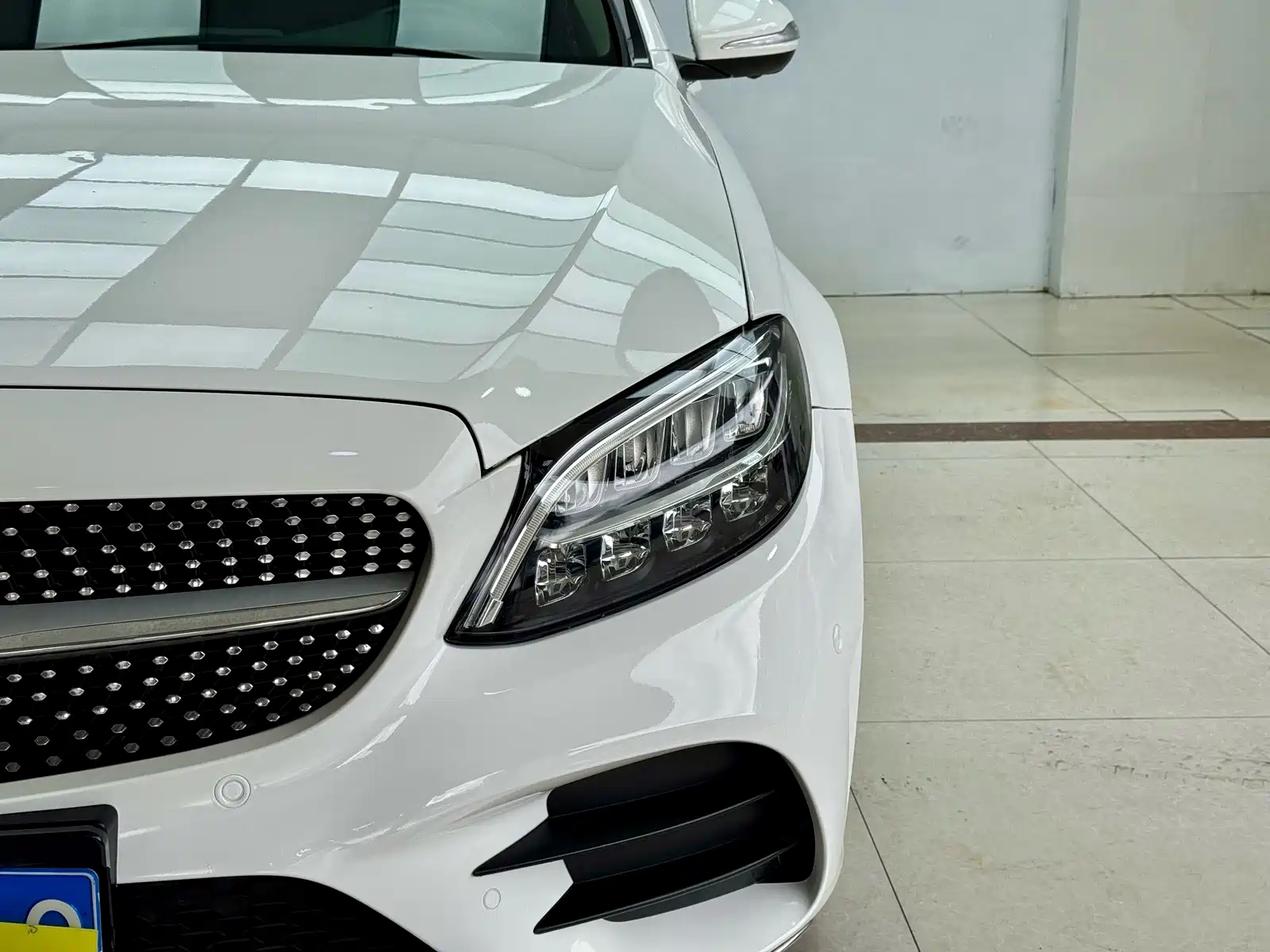 Фото 4 - Mercedes-Benz C-Class