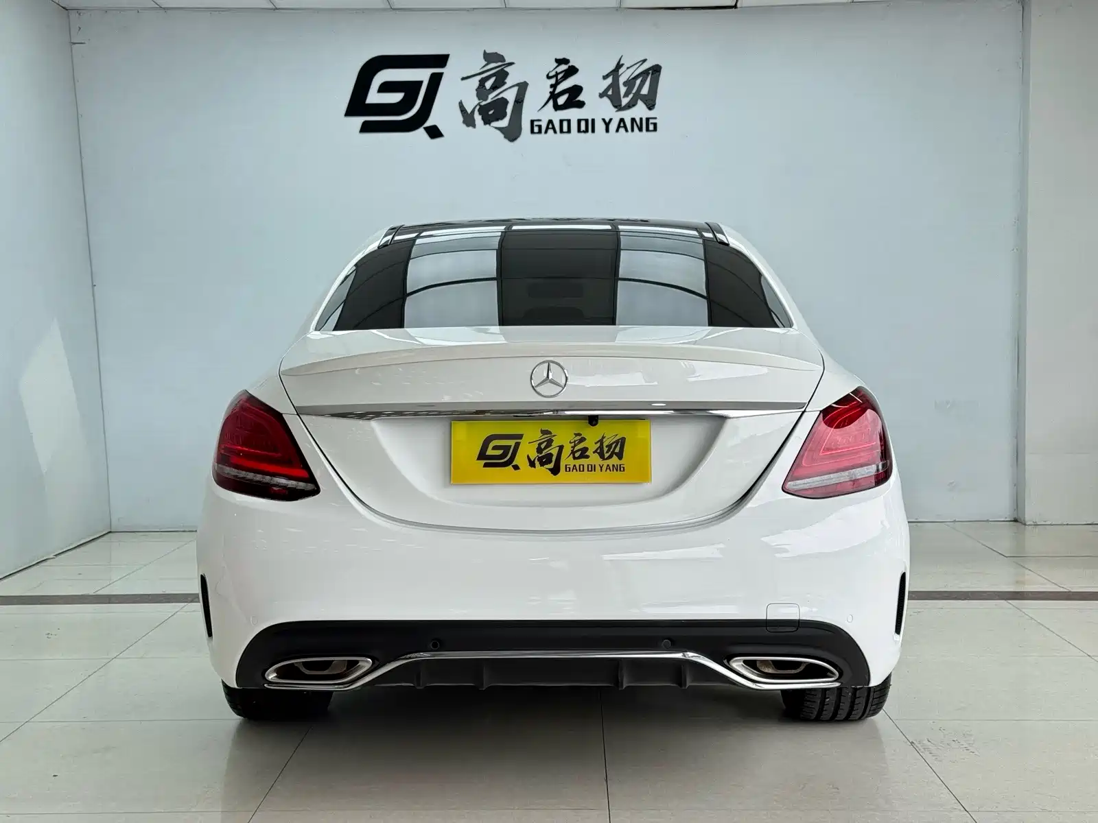 Фото 25 - Mercedes-Benz C-Class