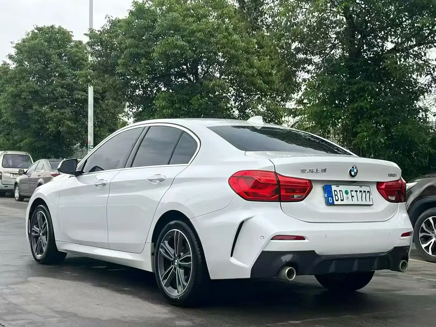 BMW 1 Series 2023 2022 120i M Sport