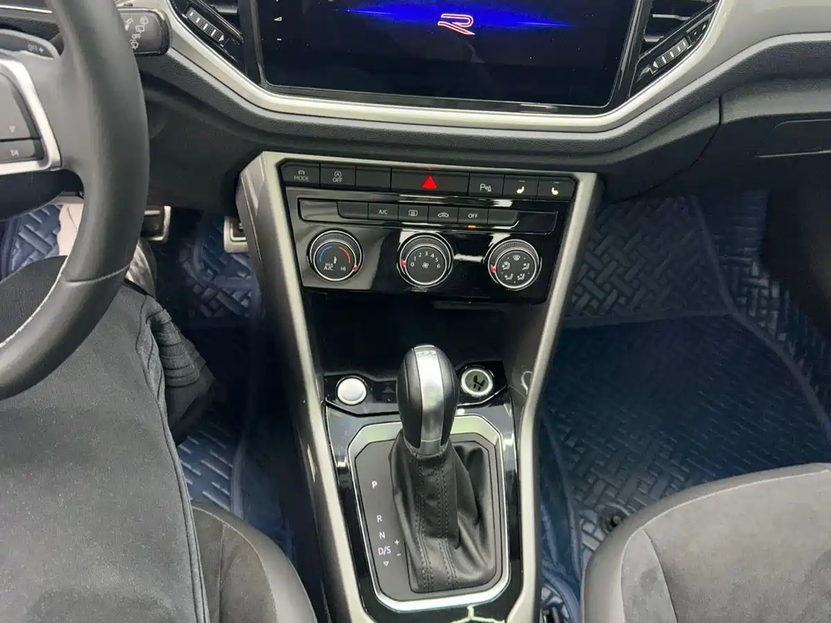 Volkswagen T-ROC 2022 280TSI DSG 2WD R-Line Pro PLUS фото 16