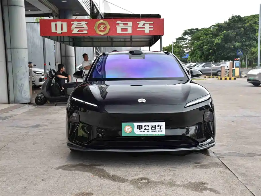 NIO NIO ET5T